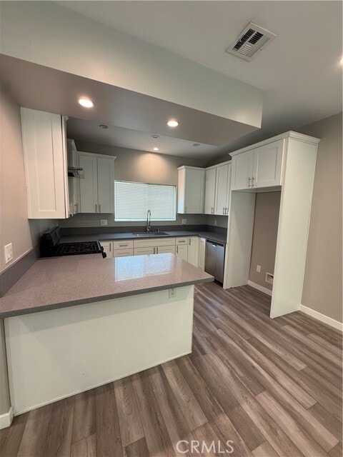 Building Photo - 6248 Tujunga Ave