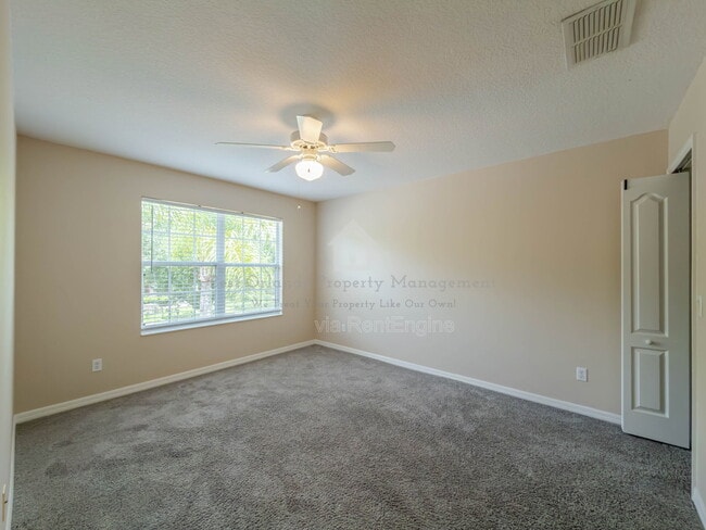 Building Photo - 5109 Legacy Oaks Dr
