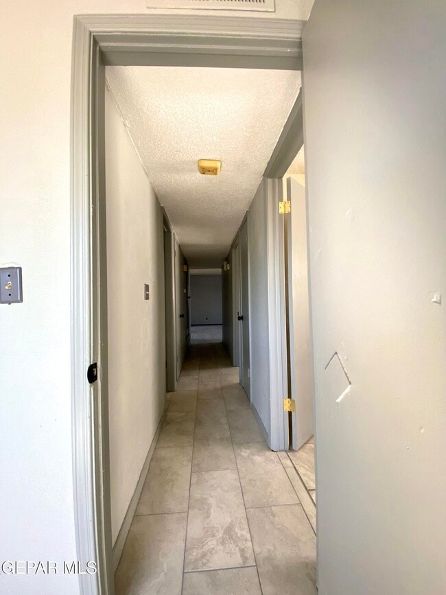 Building Photo - 4708 Frankfort Ave