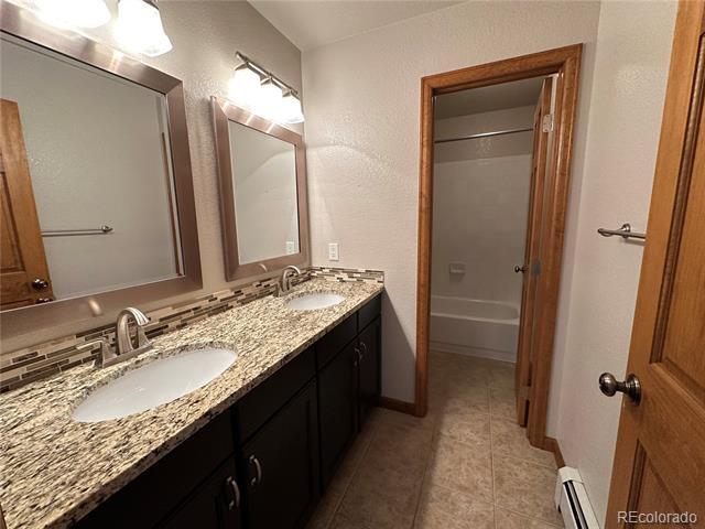 Building Photo - 14781 Clay St