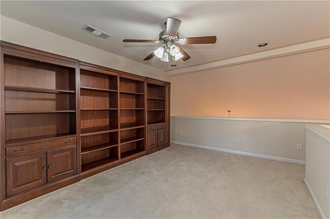Building Photo - 1525 Broadhempston Ct