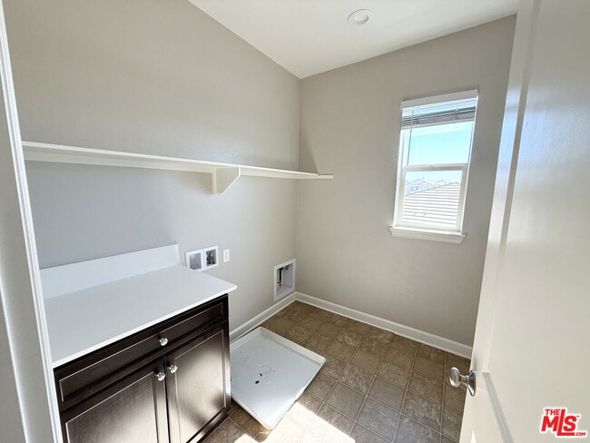 Building Photo - 27641 Trawler Ct