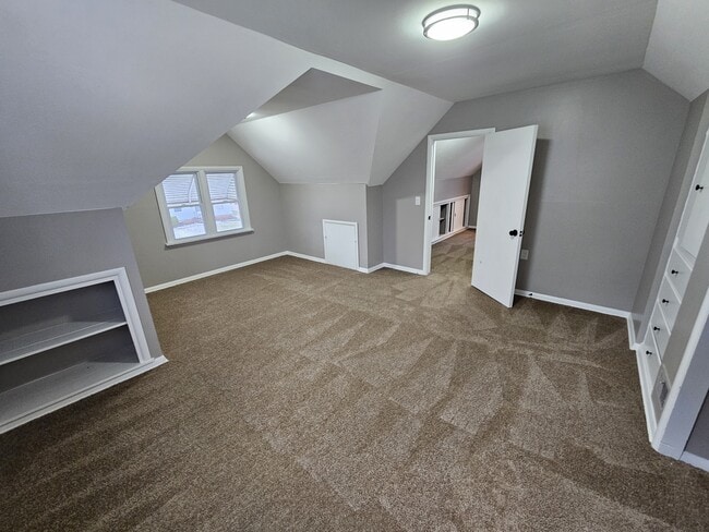 Building Photo - 19807 Gardenview Dr