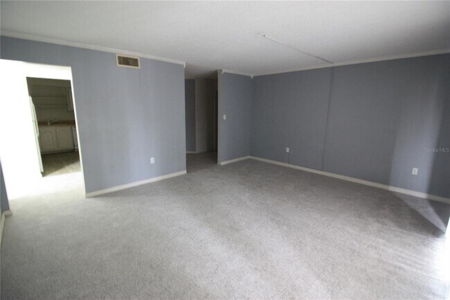 Building Photo - 540 Orange Dr