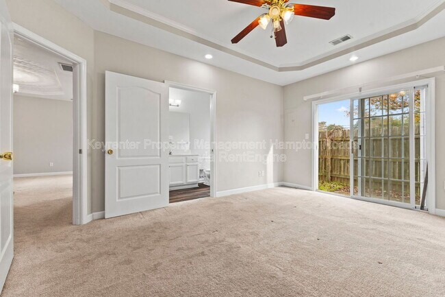 Building Photo - 5129 Maracas Arch