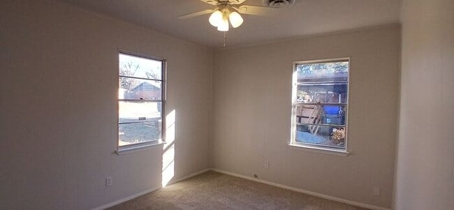 Building Photo - Fully Renovated Benbrook Beauty