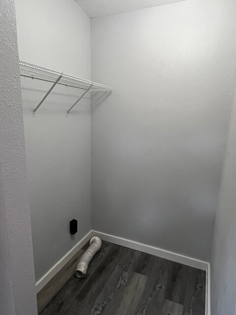 Building Photo - 221 Avenue M