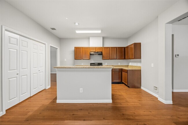 Building Photo - 14950 Hidalgo Valley Ln