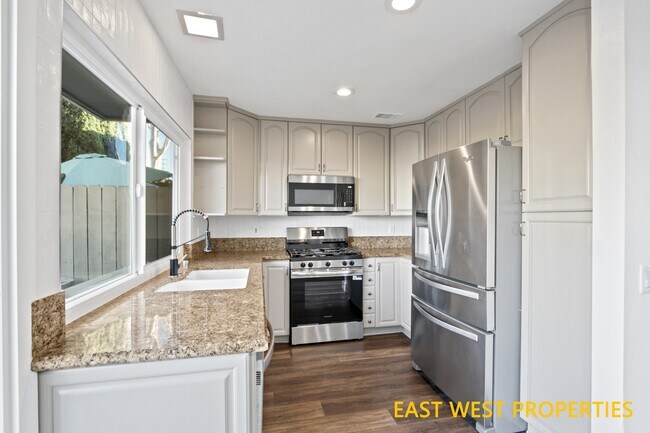 Building Photo - 22815 Leo Ln