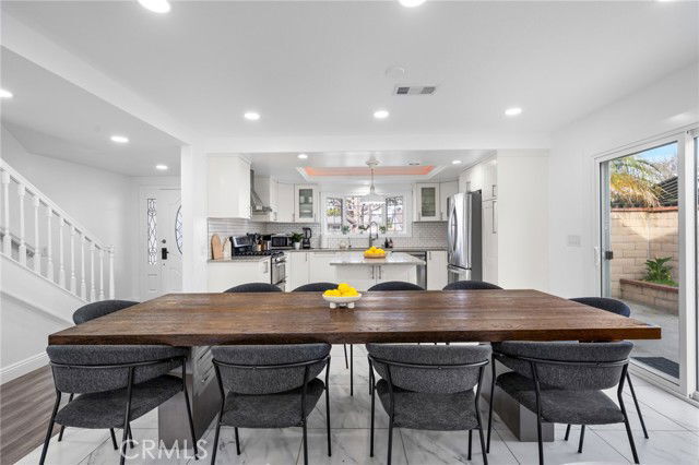 Building Photo - 9422 Nantucket Dr