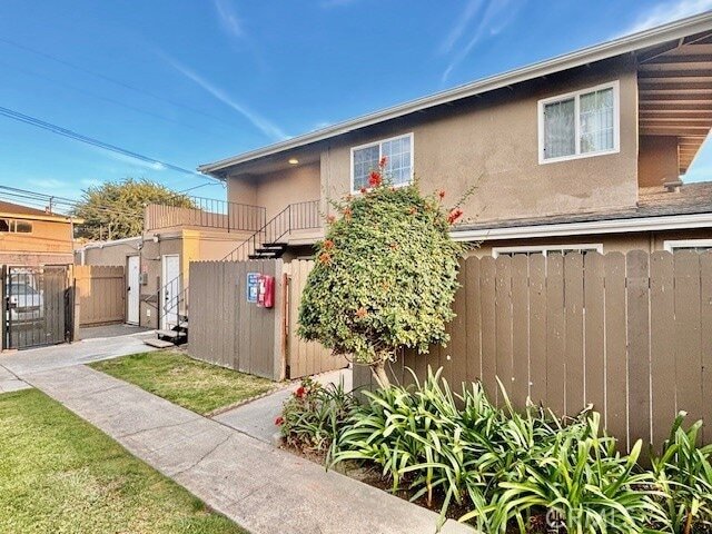 Building Photo - 17102 Emerald Ln