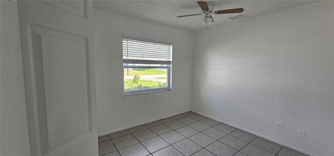 Building Photo - 12048 Henley Ave