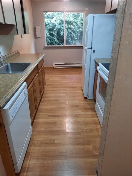 Building Photo - 1110 Hayes St