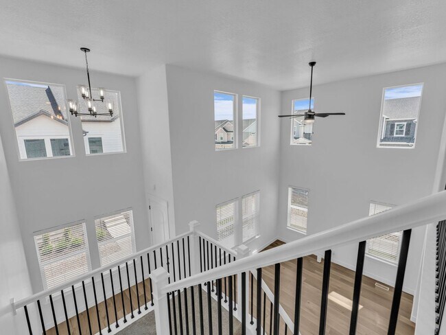 Building Photo - 1290 N 3960 W