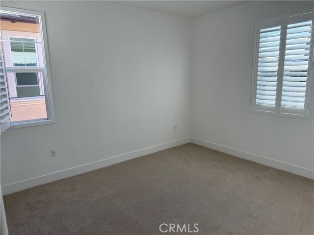 Building Photo - 1204 Hinnen Ave