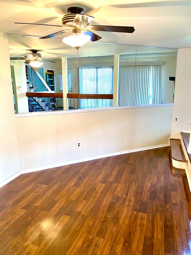 Building Photo - 508 Auten Rd