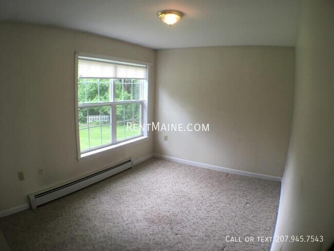 Building Photo - 706 Fuller Rd