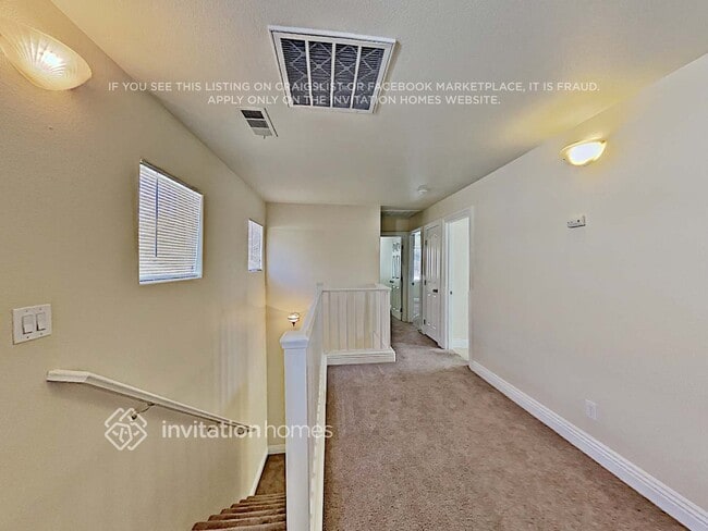 Building Photo - 1676 Little Crow Ave