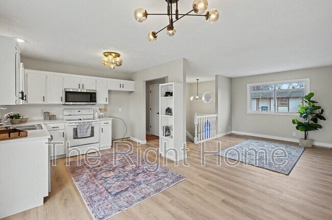 Building Photo - 13968 Meadow Ridge Rd