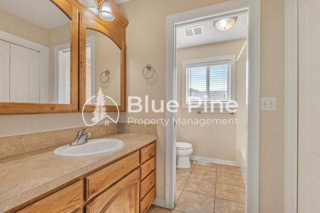 Building Photo - 3635 Tuscany Dr