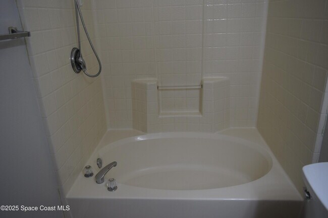 Building Photo - 939 Lyons Cir NW