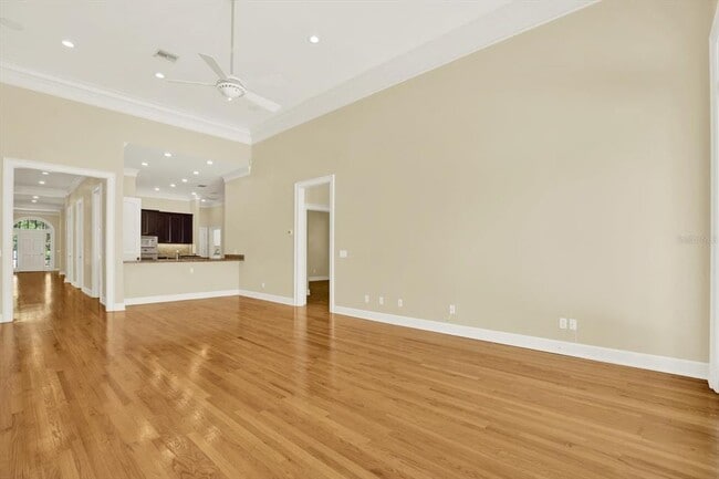 Building Photo - 4518 W Woodmere Rd