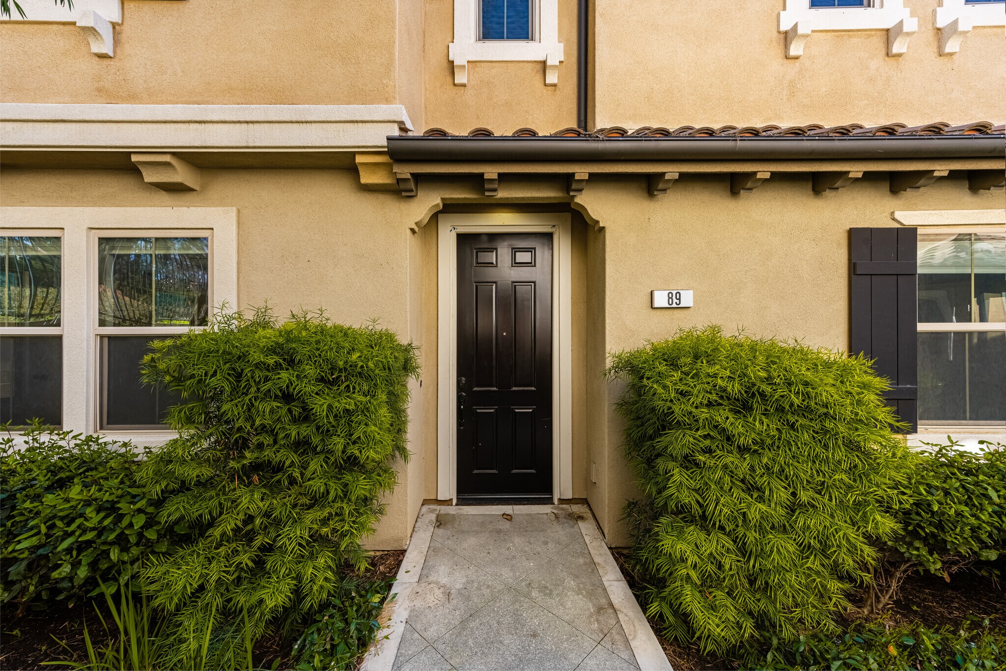 Building Photo - 89 Keepsake