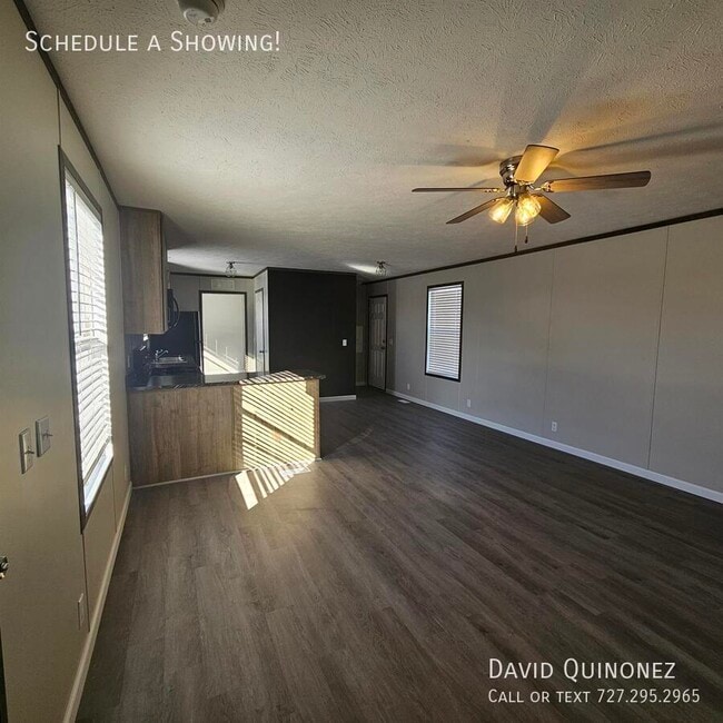 Building Photo - 5705 Heather View Ln