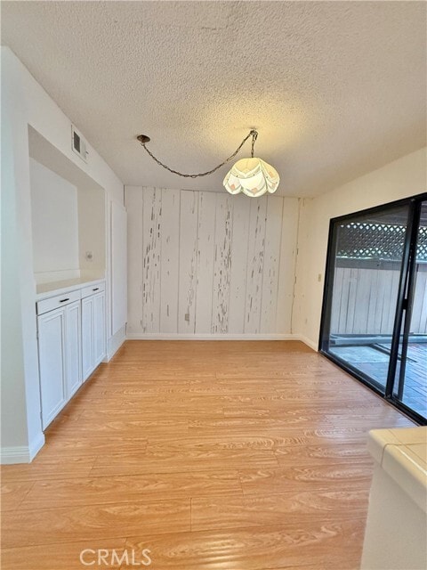Building Photo - 444 W Huntington Dr