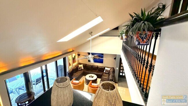 Building Photo - 106 W Morningside Dr