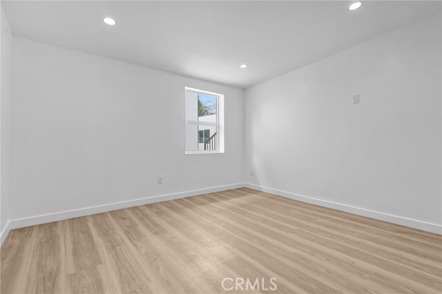 Building Photo - 18152 Sunburst St