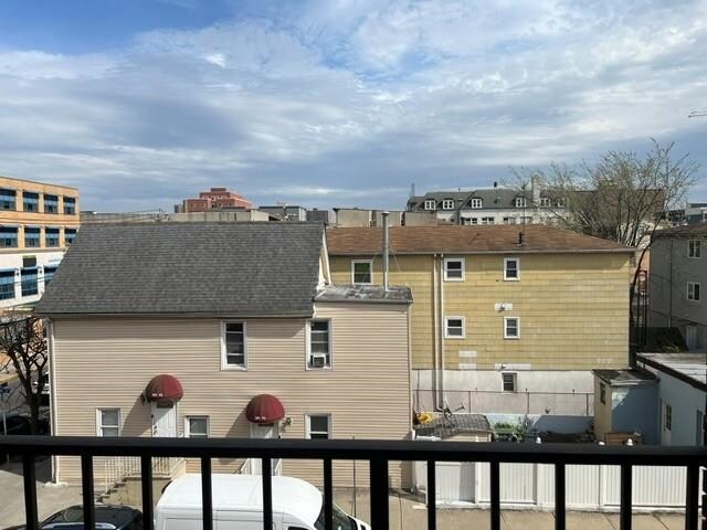 Building Photo - 603 55th St