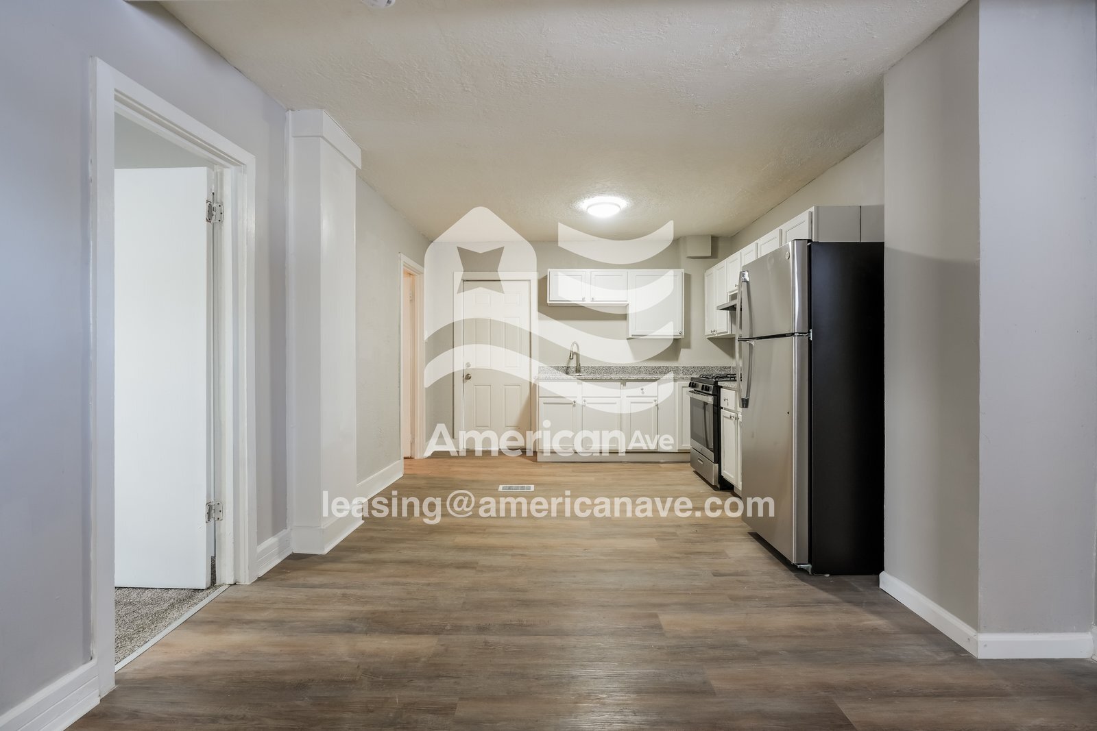 Building Photo - 1138 Queen St