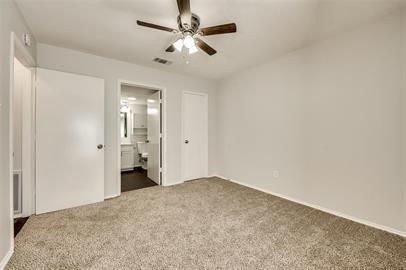 Building Photo - 115 Peachtree Ct