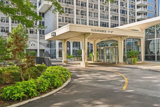 Building Photo - 4250 N Marine Dr