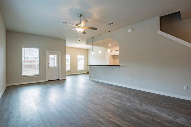 Building Photo - 644 Wheatfield Dr