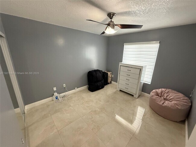 Building Photo - 26728 SW 128th Ct