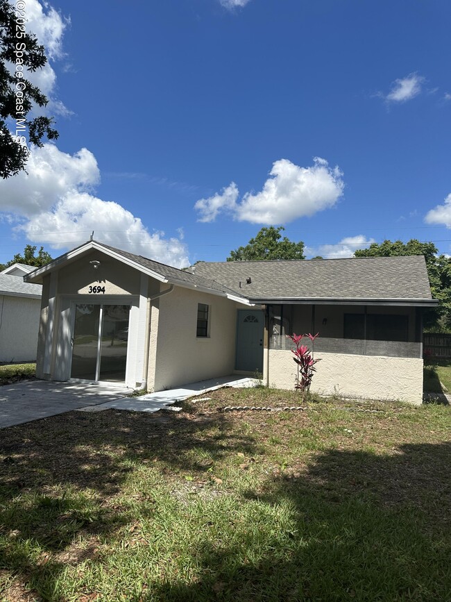 Primary Photo - 3694 Brentwood Ct