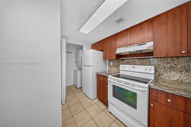 Building Photo - 7195 NW 179th St