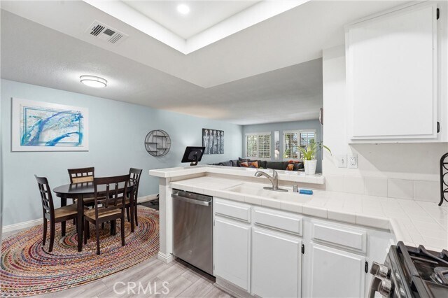 Building Photo - 24486 Howes Dr