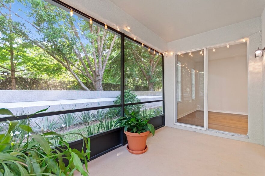 Building Photo - 118 Chippendale Terrace