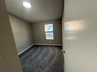 Building Photo - Single Wide Mobile Home For Sale