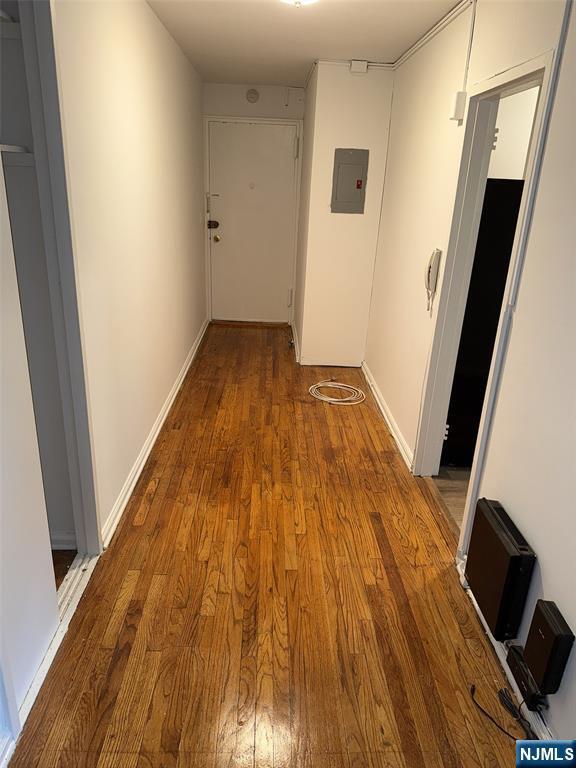 Building Photo - 401 Park Ave