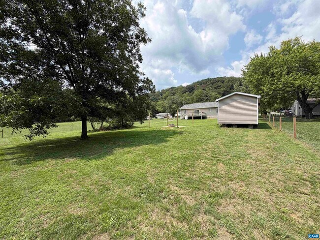 Building Photo - 1720 Daybreak Ln