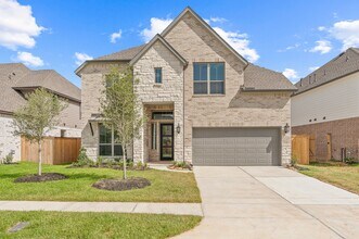 Building Photo - 21127 Coral View Dr