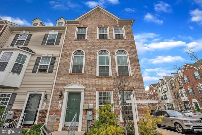 Building Photo - 1601 Wesbourne Dr