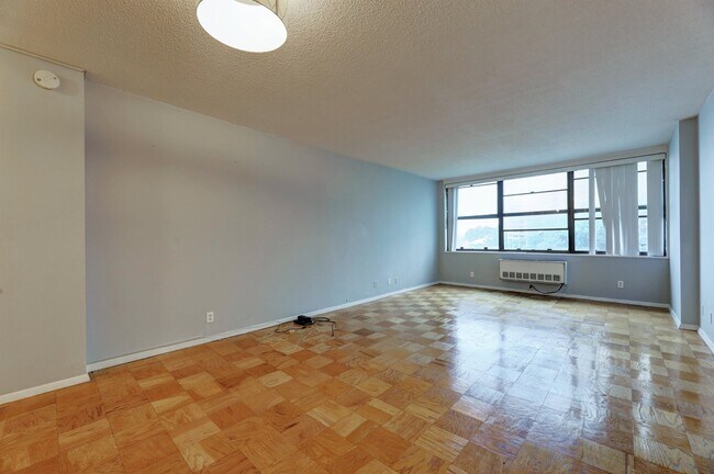Building Photo - 7002 JFK Blvd E