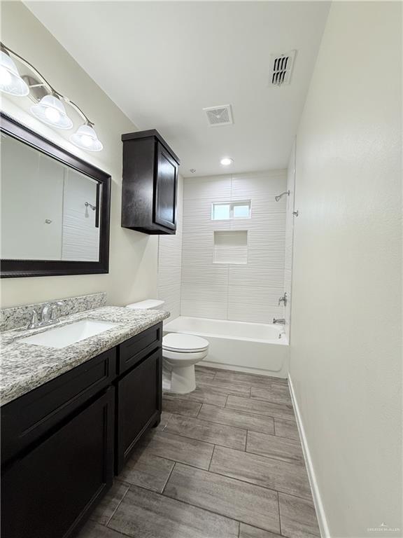 Building Photo - 3413 Sahara Dr