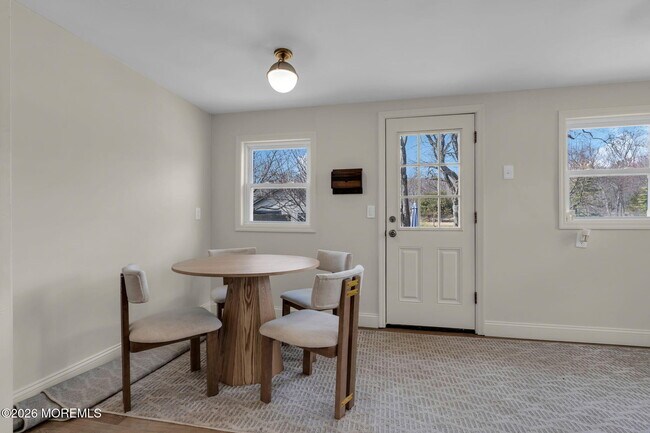 Building Photo - 460 Brickyard Rd