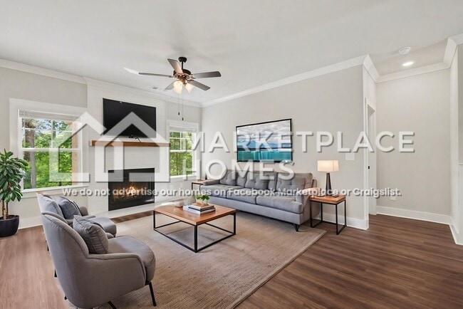 Building Photo - 173 Russell Way